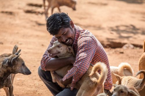 Now that's what I call a real hug!